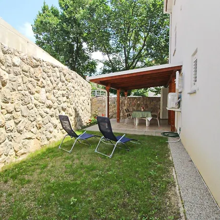 Appartement In Mit Eigener Terrasse By Interhome *