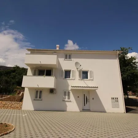 In Mit Eigener Terrasse By Interhome * Baška